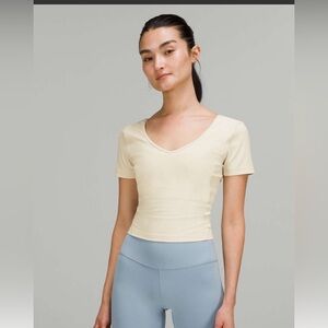 Lululemon Align T-Shirt Nulu fabric in Opal , size 6